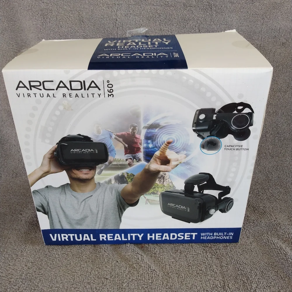Arcadia 360 Virtual Reality Headset